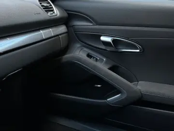 Boxster GTS 4.0 718 BOSE GT-Sportlenkrad