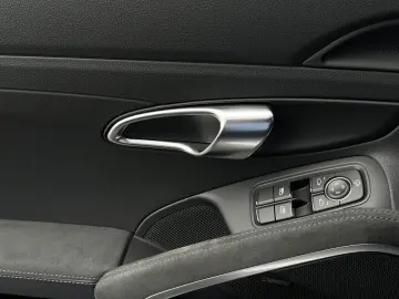Boxster GTS 4.0 718 BOSE GT-Sportlenkrad