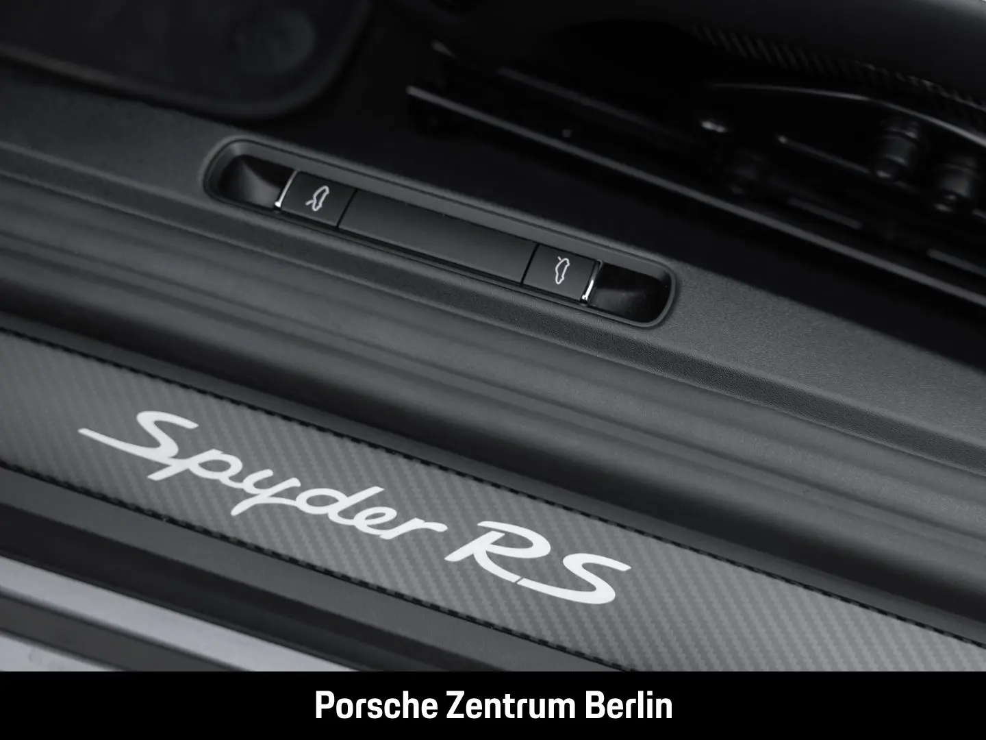 718 Spyder RS Liftsystem-VA Weissach-Paket Sport