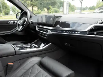 X5 xDrive 30d M-Sport Pro FACEL. PANO AHK HUD