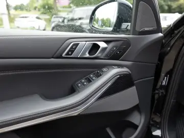 X5 xDrive 30d M-Sport Pro FACEL. PANO AHK HUD