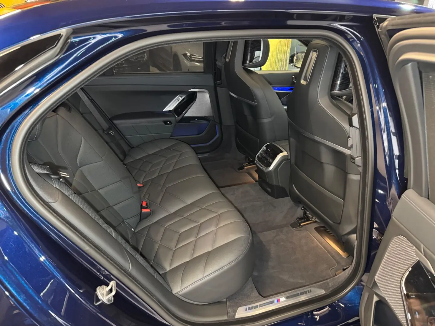 740d xDrive M Sport~PANO SKY~KAMERA 360~HEAD-UP