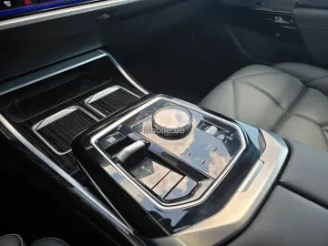 740d xDrive M Sportpaket*Standhzg*Sky-Lounge*B&W