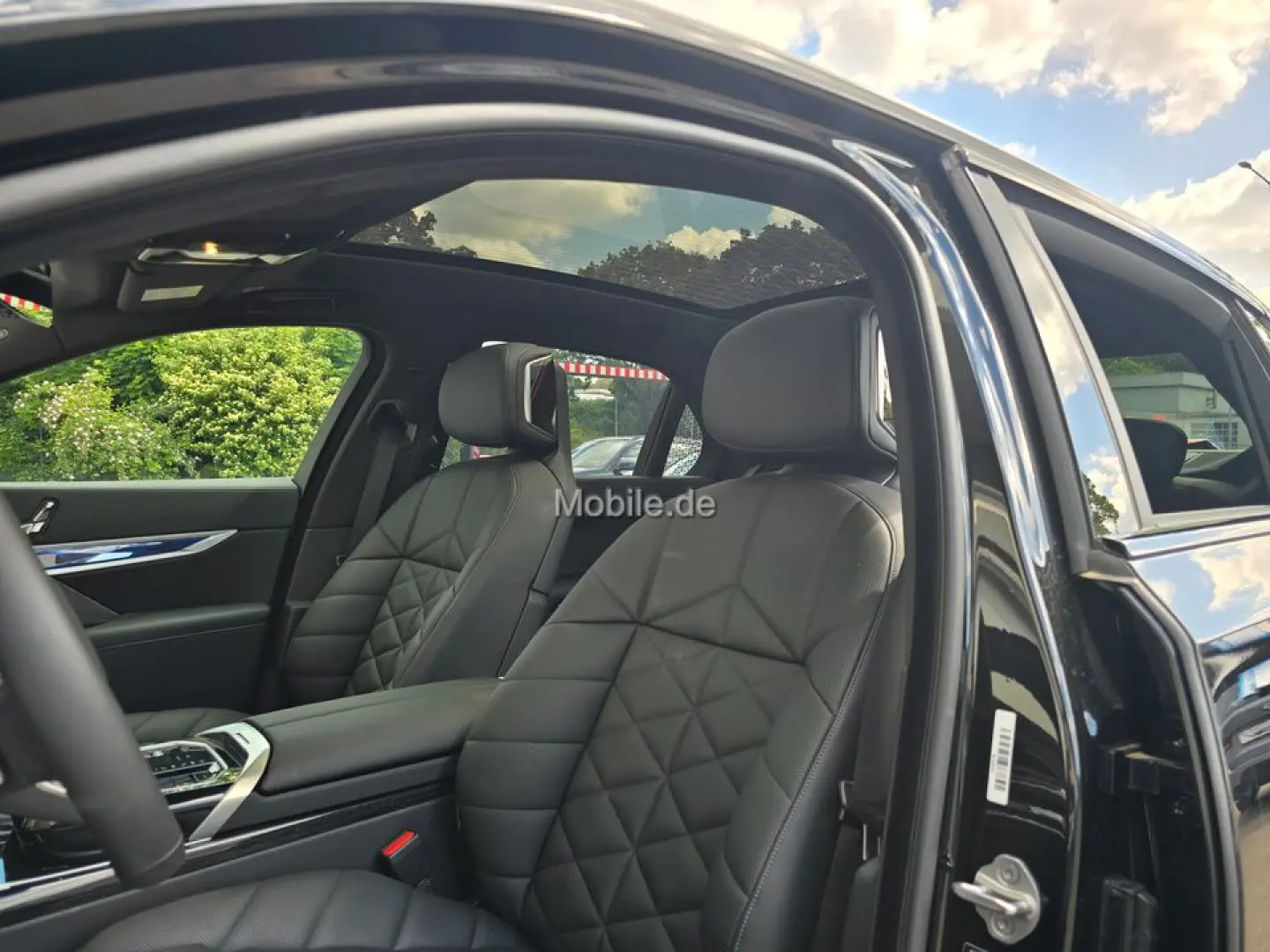 740d xDrive M Sportpaket*Standhzg*Sky-Lounge*B&W