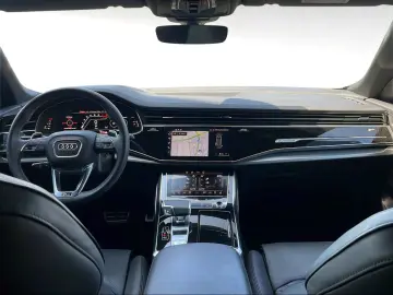 RS Q8 TFSI quattro Matrix-LED B&O Pano HuD AHK