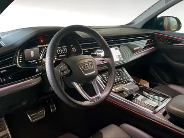 RS Q8 TFSI quattro Matrix-LED B&O Pano HuD AHK