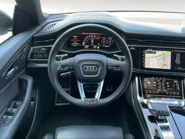 RS Q8 TFSI quattro Matrix-LED B&O Pano HuD AHK