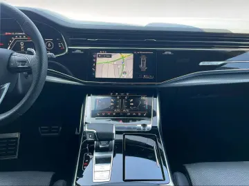 RS Q8 TFSI quattro Matrix-LED B&O Pano HuD AHK