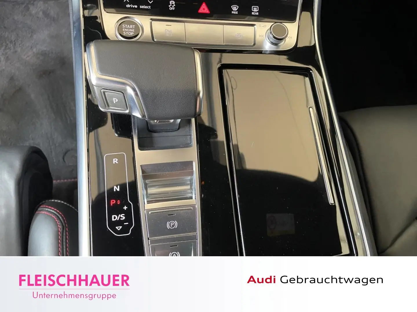 Q8 55 TFSI quattro SUV S-line Sportpaket Luftfed
