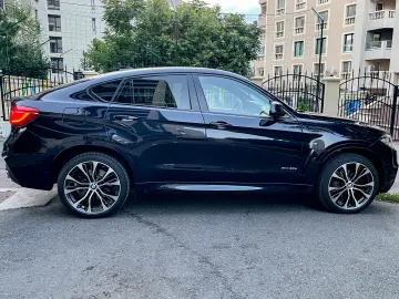 BMW X6 40d
