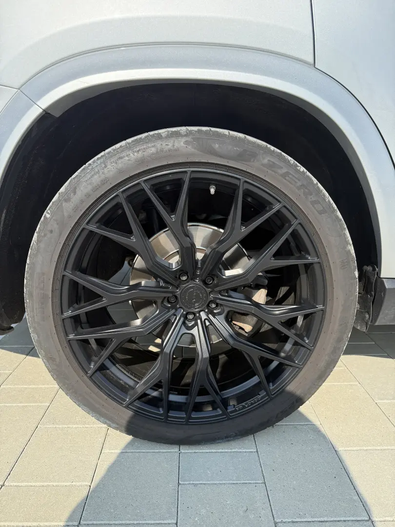 Mercedes-Benz GLS 400