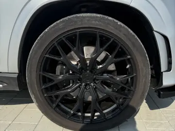 Mercedes-Benz GLS 400