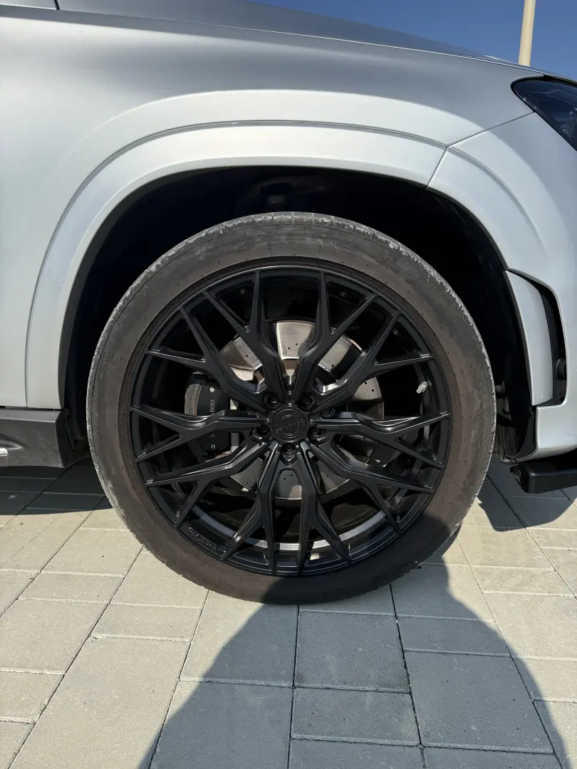 Mercedes-Benz GLS 400
