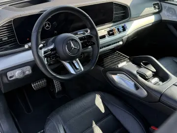 Mercedes-Benz GLS 400