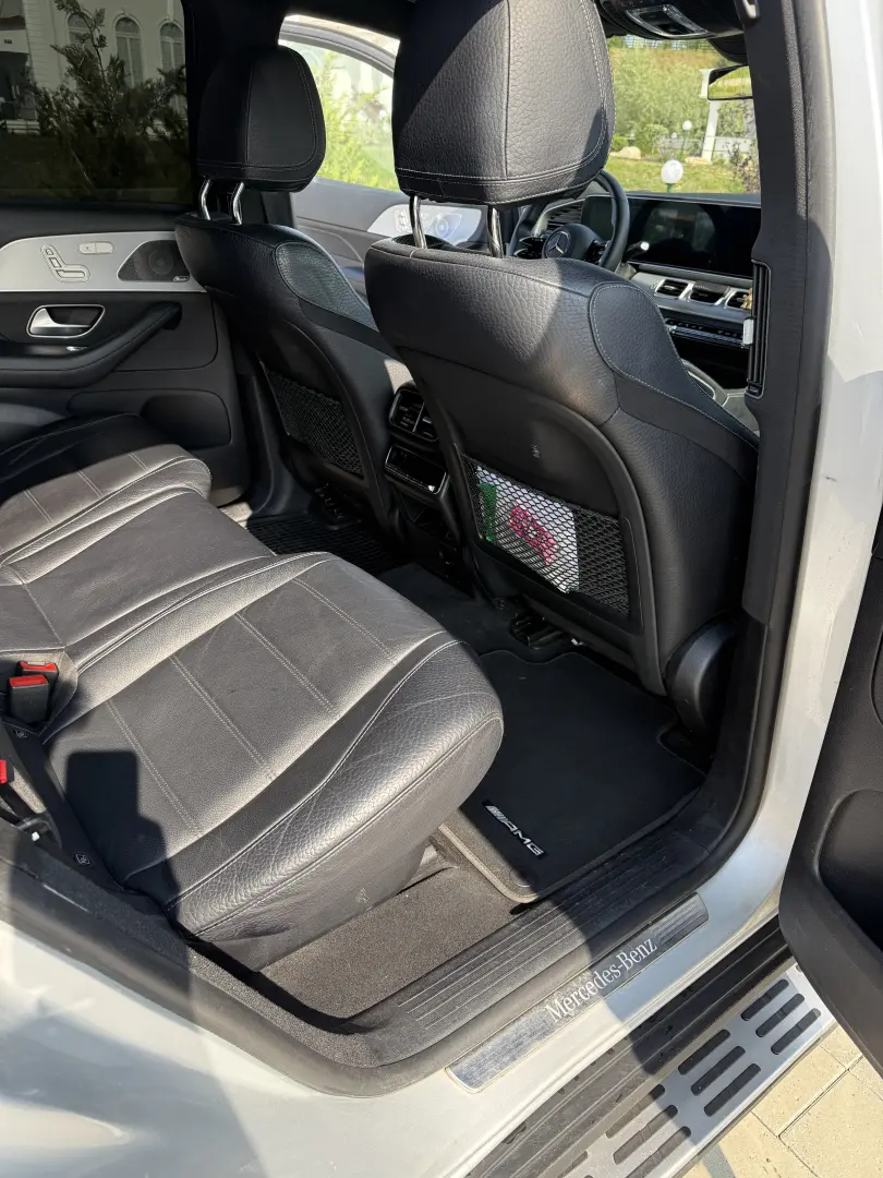 Mercedes-Benz GLS 400