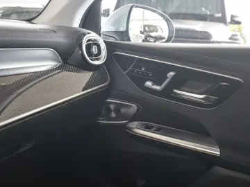 GLC 300 de 4M AMG Sport Premium Plus Distr. LED
