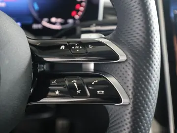 GLC 300 de 4M AMG Sport Premium Plus Distr. LED