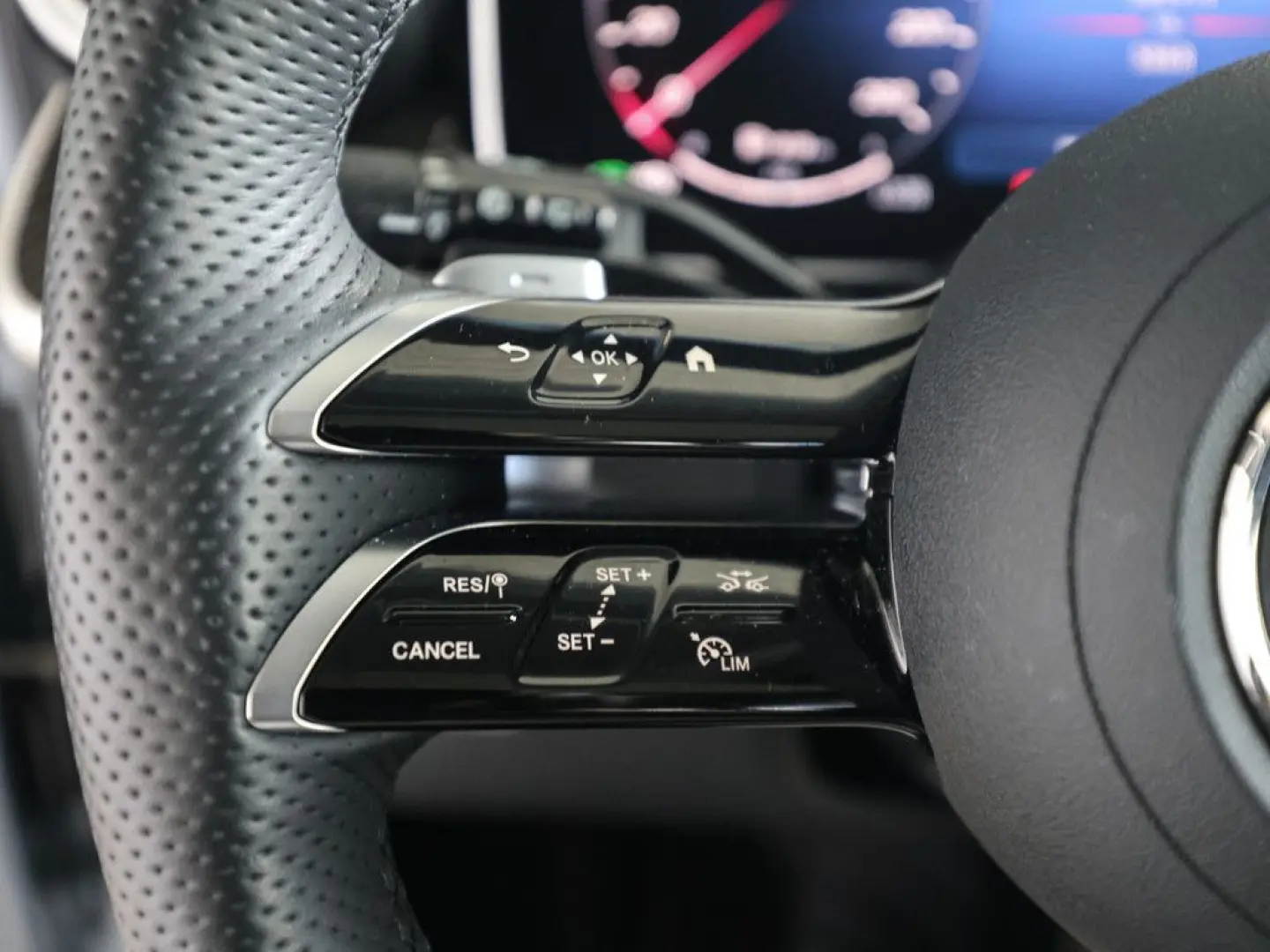 GLC 300 de 4M AMG Sport Premium Plus Distr. LED