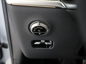 GLC 300 de 4M AMG Sport Premium Plus Distr. LED