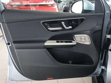 GLC 300 de 4M AMG Sport Premium Plus Distr. LED