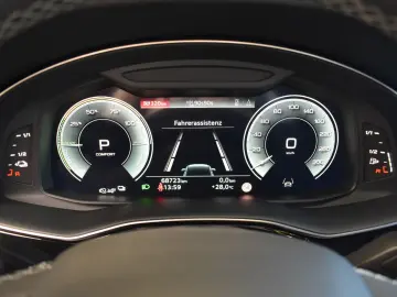 Q7 55TFSIe quattro Tiptronic S-Line LED~LiveC.