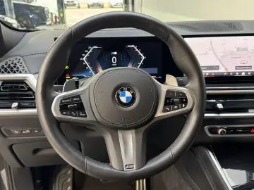 X6 xDr30d M Sport Pro Luft 22Zoll Integral AHK