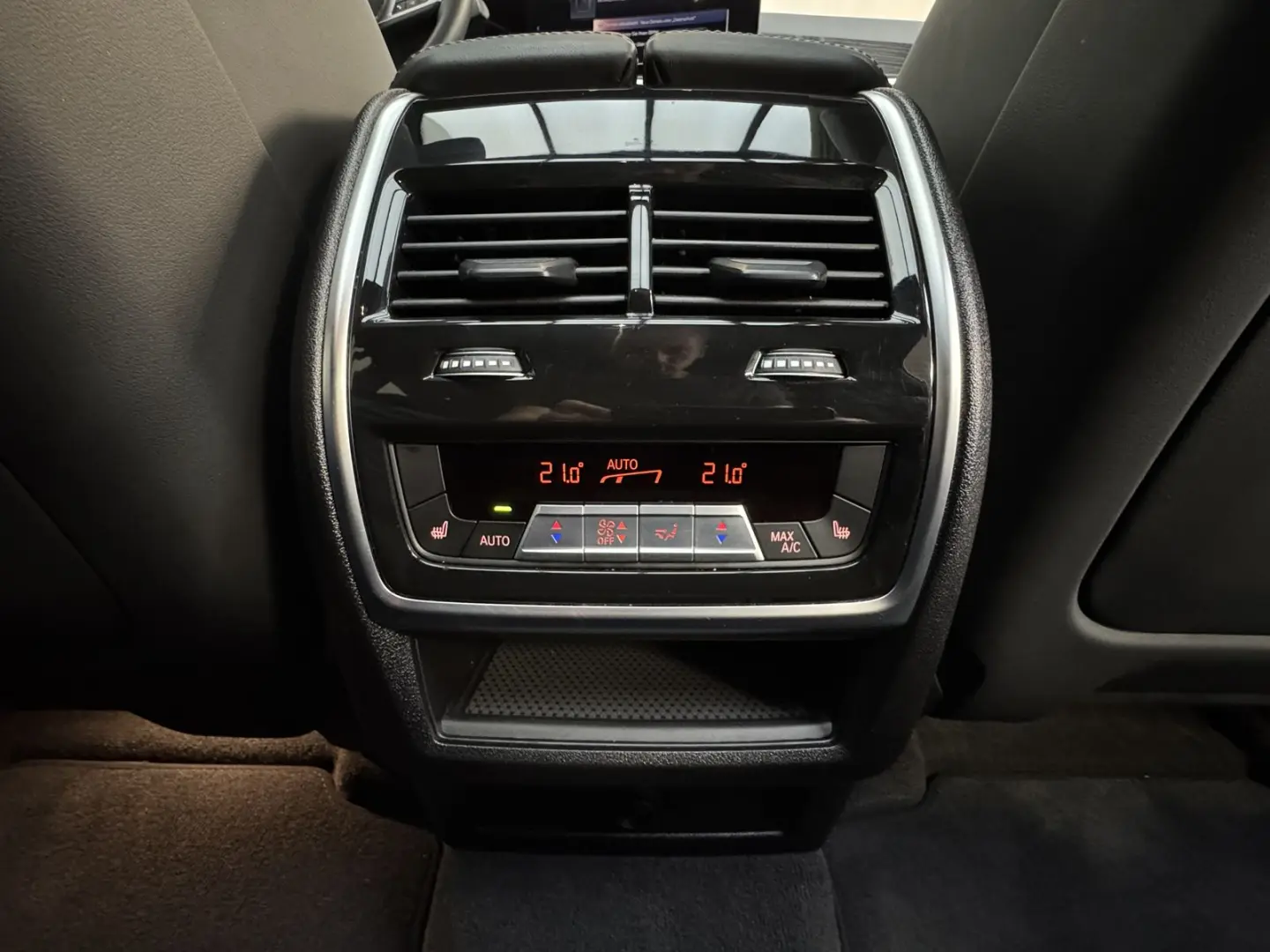 X6 xDr30d M Sport Pro Luft 22Zoll Integral AHK
