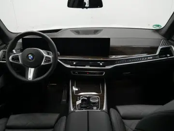 X5 xDrive30d M Sportpaket Gestiksteuerung DAB Ko