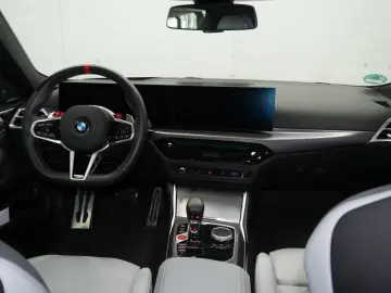 M4 Competition M xDrive Coupé M Sportsitze HK