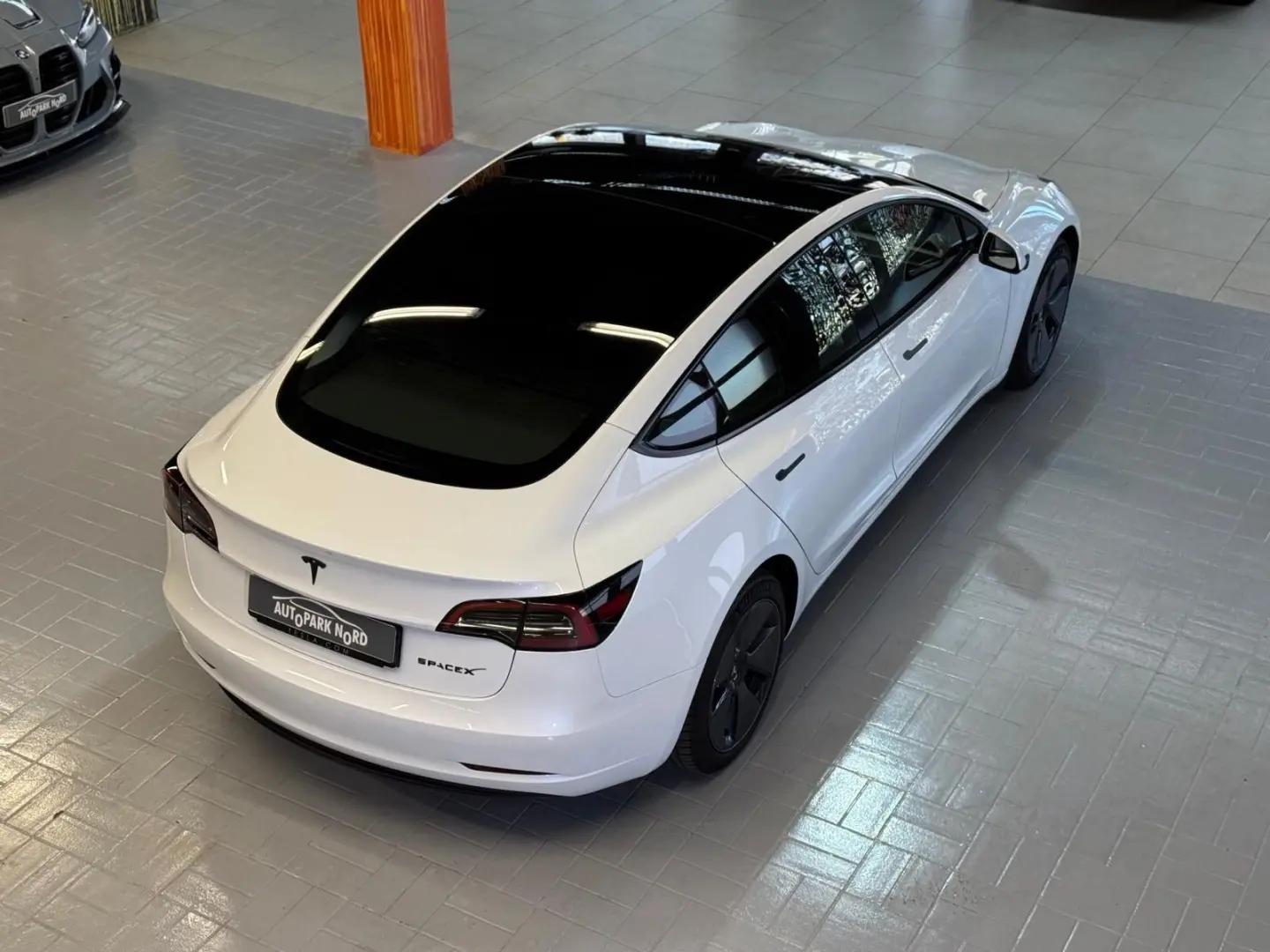 Model 3 RWD KAMERA~LEDER~1-HAND~40000KM
