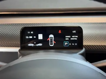 Model 3 RWD KAMERA~LEDER~1-HAND~40000KM