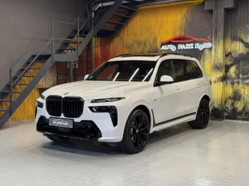 X7 xDrive 40i M Sport~PANO~HUD~KRISTAL~KAMERA