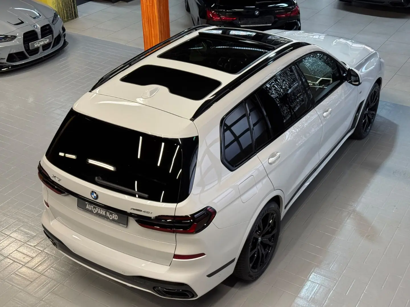 X7 xDrive 40i M Sport~PANO~HUD~KRISTAL~KAMERA