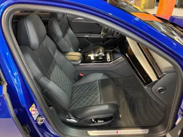 S8 4.0 TFSI quattro MATRIX~CARBON~HEADUP~360~B&O