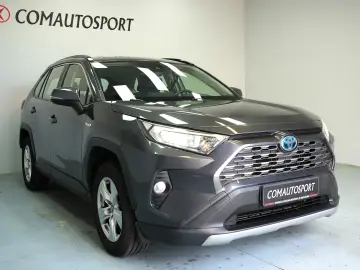 TOYOTA RAV4 2.5 HYBRID 4×4 DYNAMIC