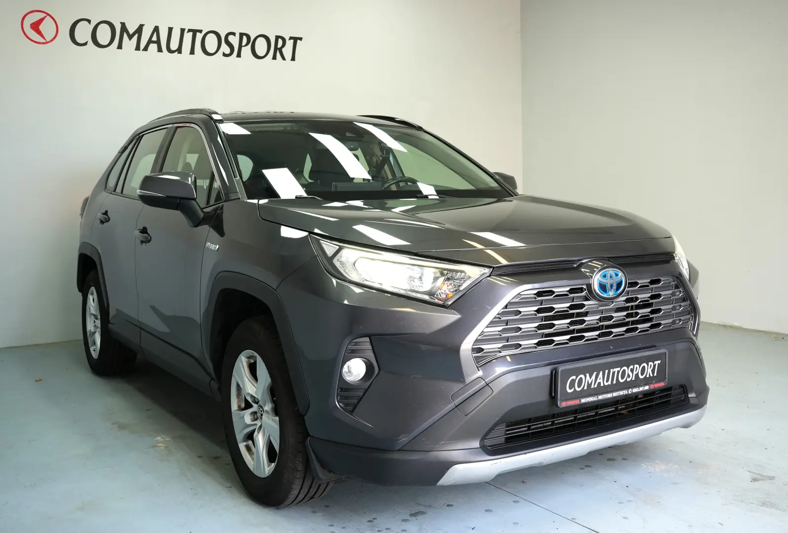TOYOTA RAV4 2.5 HYBRID 4×4 DYNAMIC