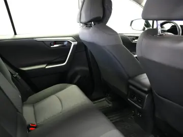 TOYOTA RAV4 2.5 HYBRID 4×4 DYNAMIC