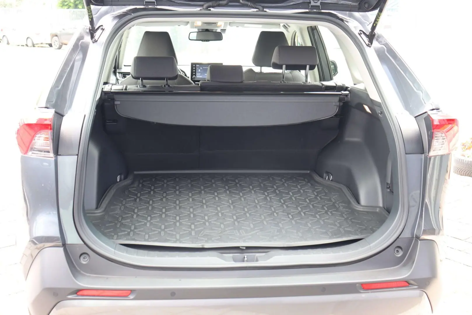 RAV 4 Hybrid 4x4 Comfort*Kamera*ACC*LED