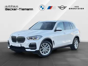 X5 xDrive45e B&W HiFi   Pano.Dach SkyL.   2-A Lu