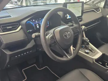RAV 4 Hybrid 4x4 Lounge *NAV*SB*LEDER*360°