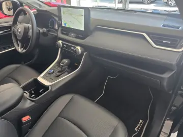 RAV 4 Hybrid 4x4 Lounge *NAV*SB*LEDER*360°
