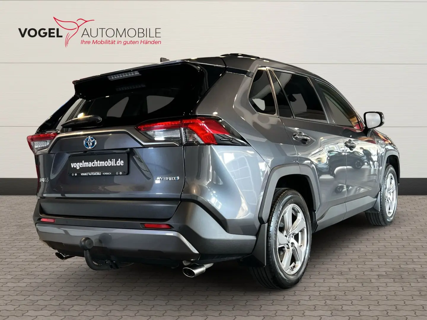 RAV4 2.5 Team Deutschland +4x4+Navi+AHK.+LED