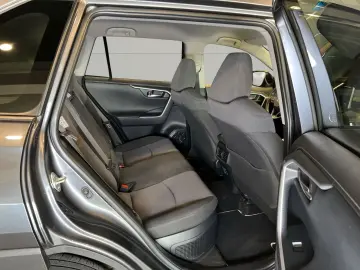 RAV4 2.5 Team Deutschland +4x4+Navi+AHK.+LED