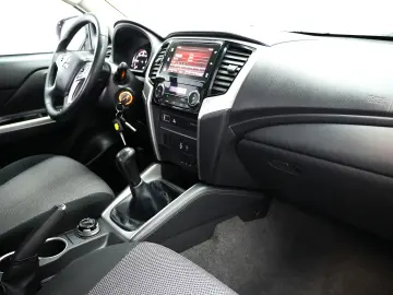 MITSUBISHI L200 DC MT