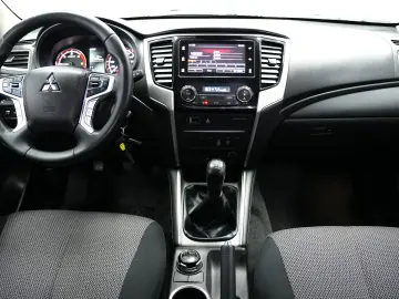 MITSUBISHI L200 DC MT