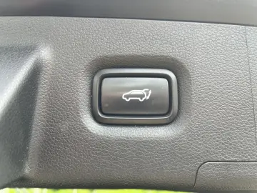 SANTA FE SIGNATURE 2.2 CRDi 8DCT *HUD*NAVI*ALLRA