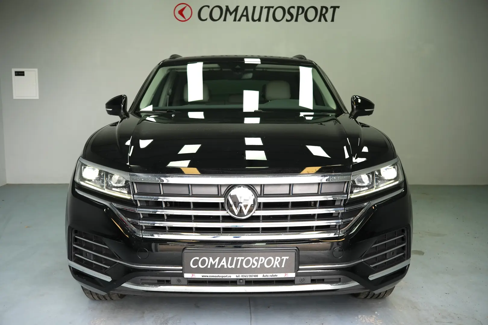 VOLKSWAGEN TOUAREG 3.0 TDI V6 AT