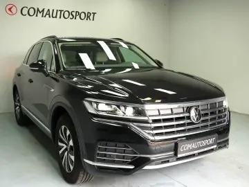 VOLKSWAGEN TOUAREG 3.0 TDI V6 AT