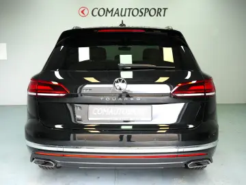 VOLKSWAGEN TOUAREG 3.0 TDI V6 AT