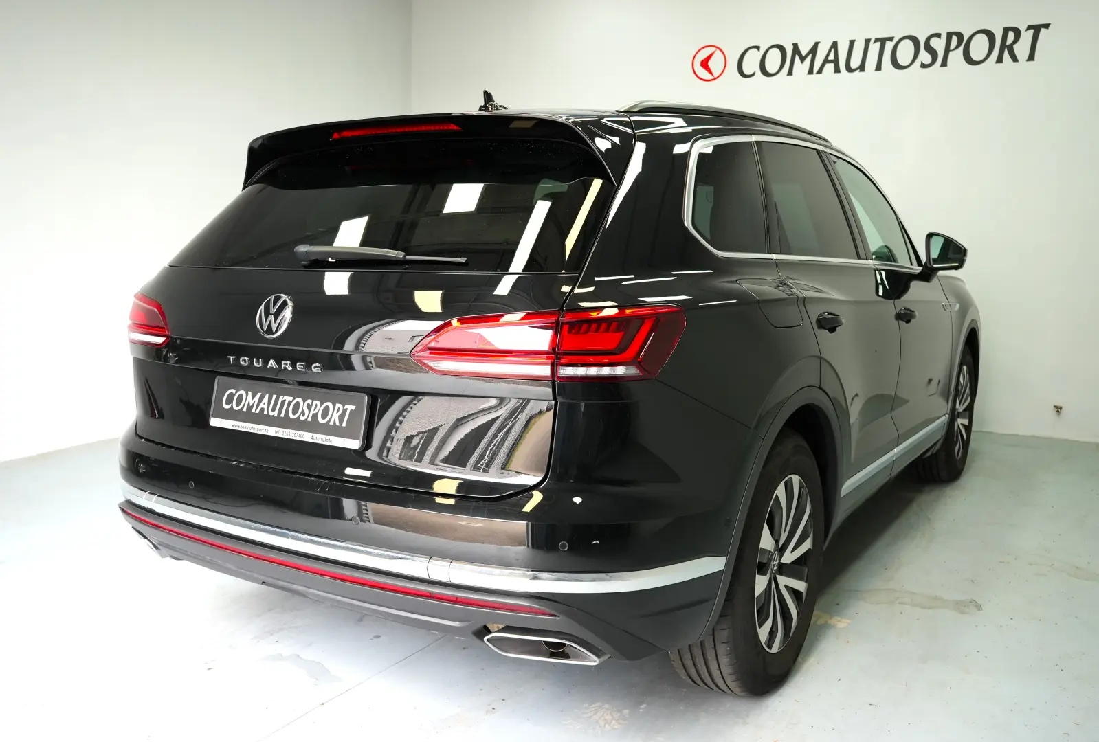 VOLKSWAGEN TOUAREG 3.0 TDI V6 AT